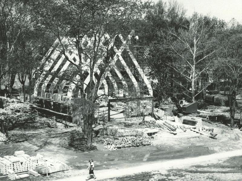 Neu Chapel under construction